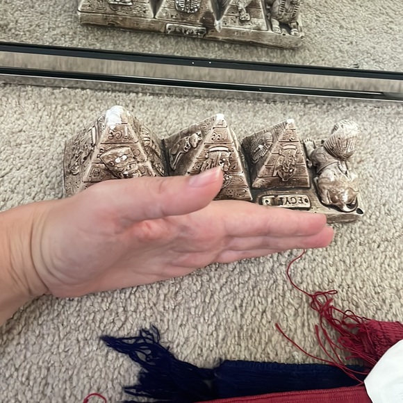 Egyptian pyramid and sphinx - Picture 6 of 6